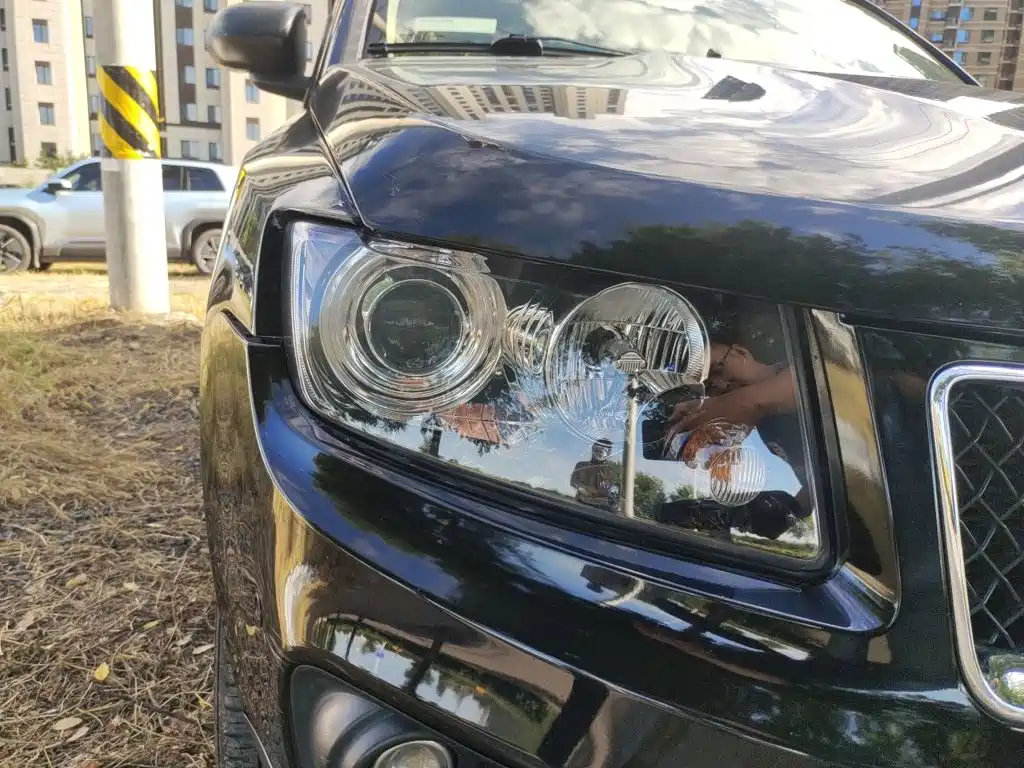 Jeep Compass (Import) — миниатюра 7