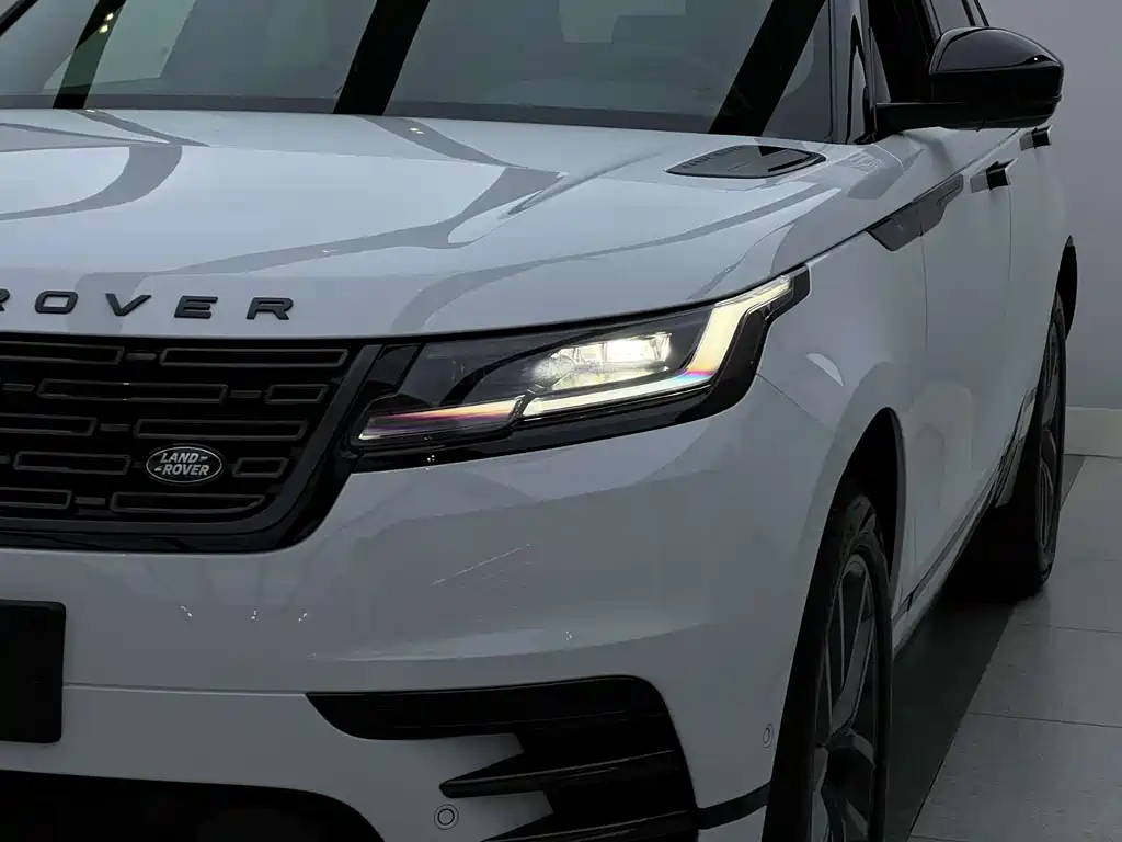 Land Rover Range Rover Velar 2026 250PS Dynamic SE