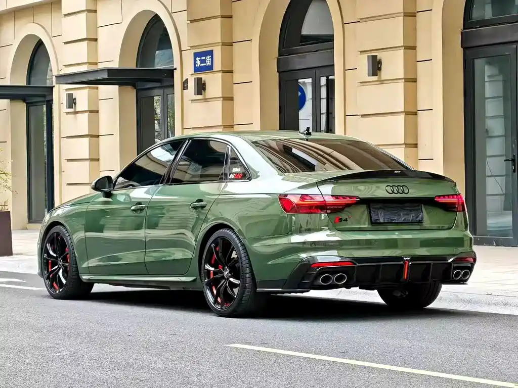 Audi S4 — миниатюра 7