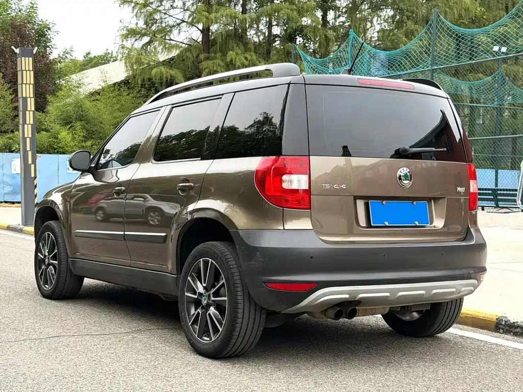 Skoda Yeti — миниатюра 8