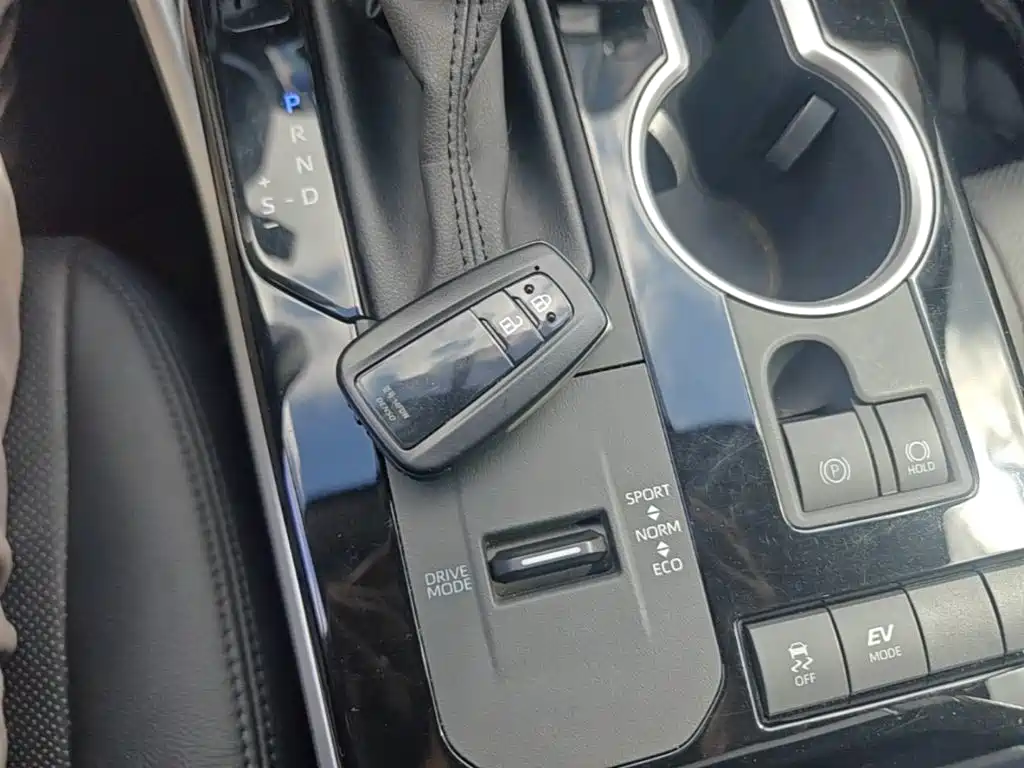 Toyota Highlander 2022 2.5L Elite 5 мест