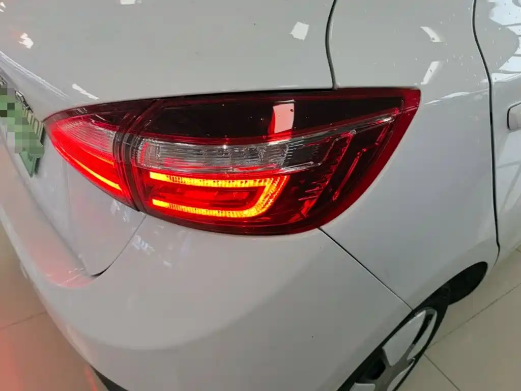 JMEV EV3 2025 Plus 330KM Comfort