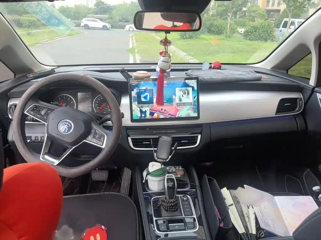 BYD MAX — миниатюра 13