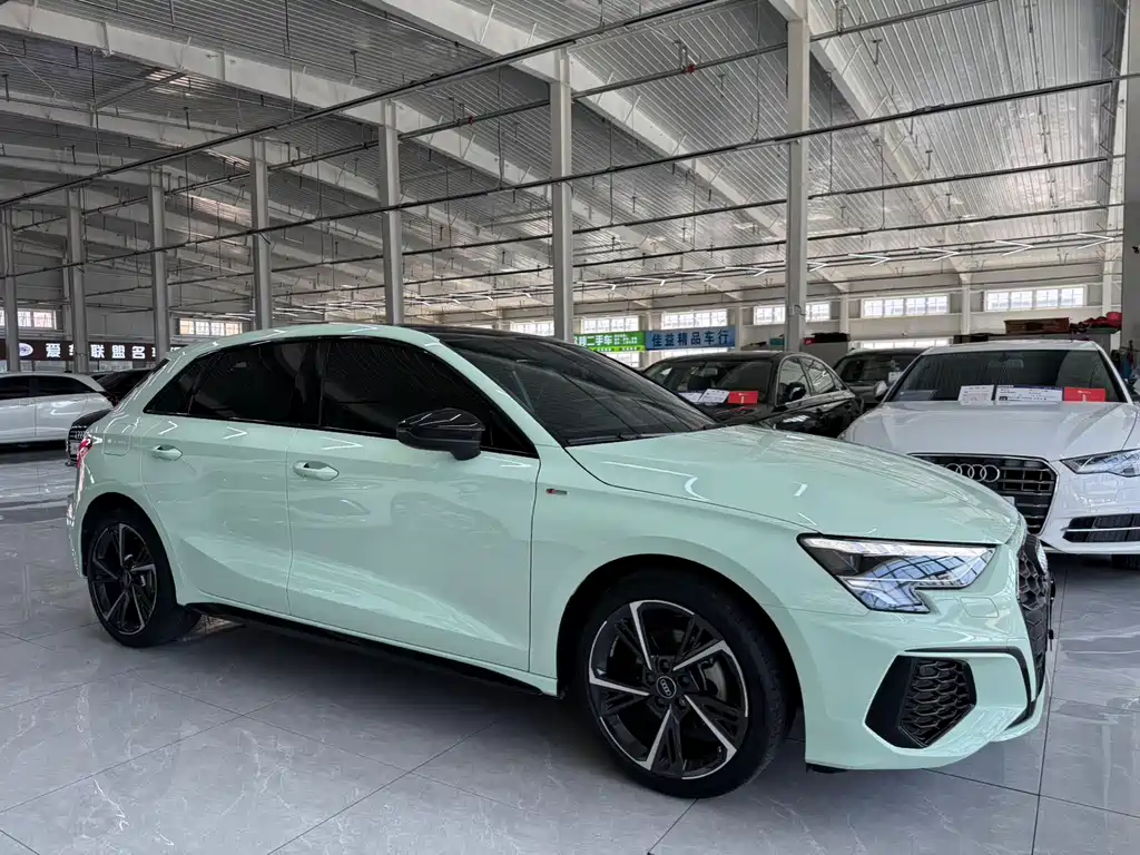 Audi A3 2023 Sportback 35 TFSI Fashion Sport