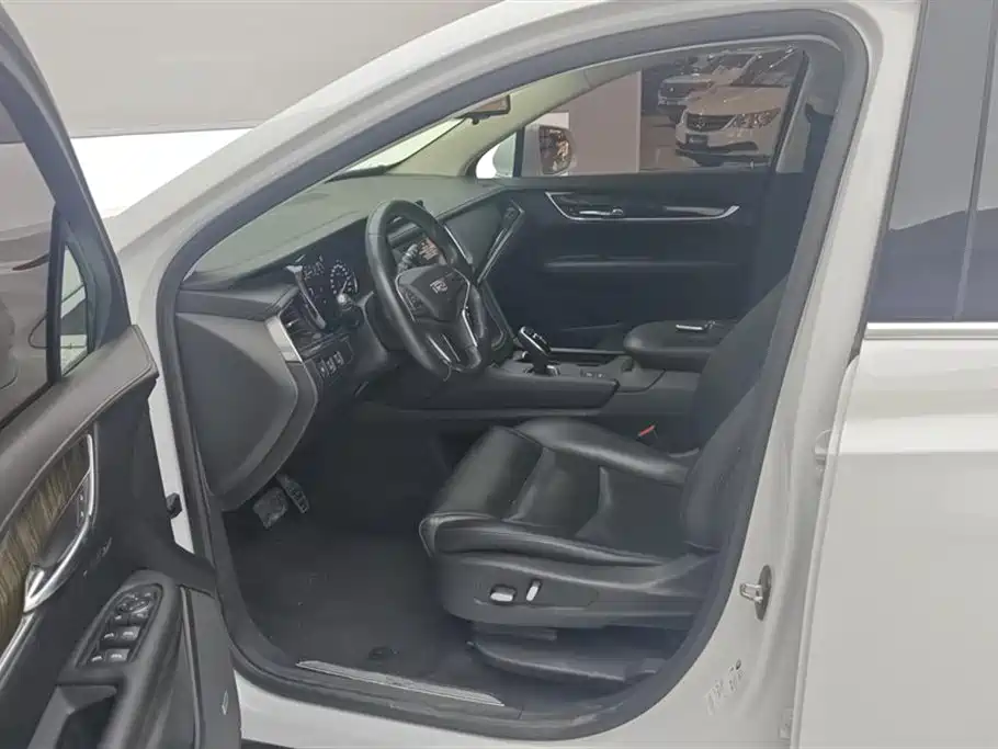 Cadillac XT5 2018 25T Luxury