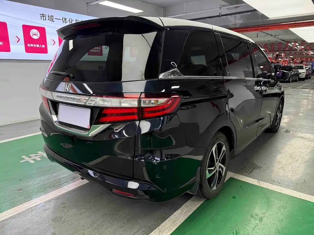 Honda Odyssey 2015 2.4L