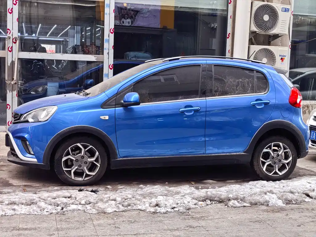 GEELY AUTOMOBILE VISION X1