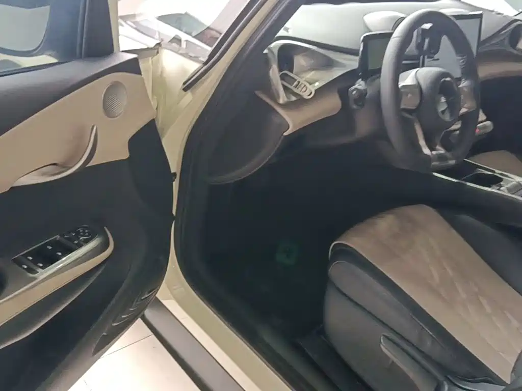 BYD Dolphin — миниатюра 16