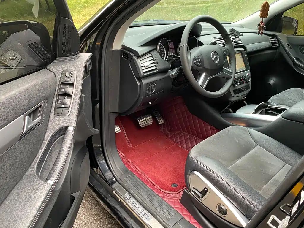 MERCEDES-BENZ R CLASS