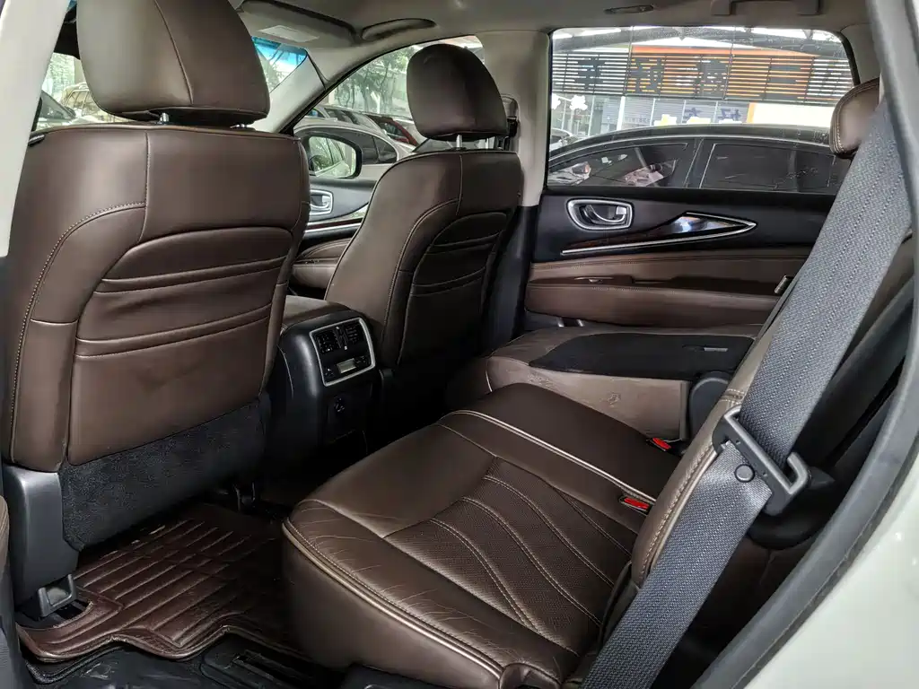Infiniti QX60 2014 2.5 S/C Hybrid