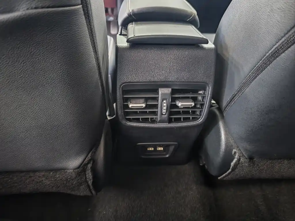 Toyota Corolla — миниатюра 9