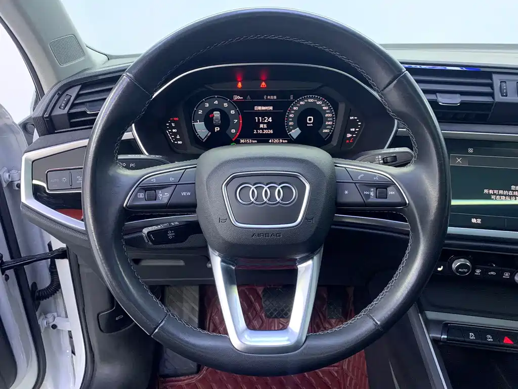 Audi Q3 — миниатюра 5