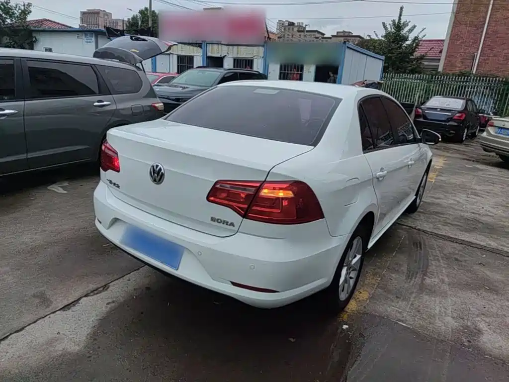 Volkswagen Bora — миниатюра 7