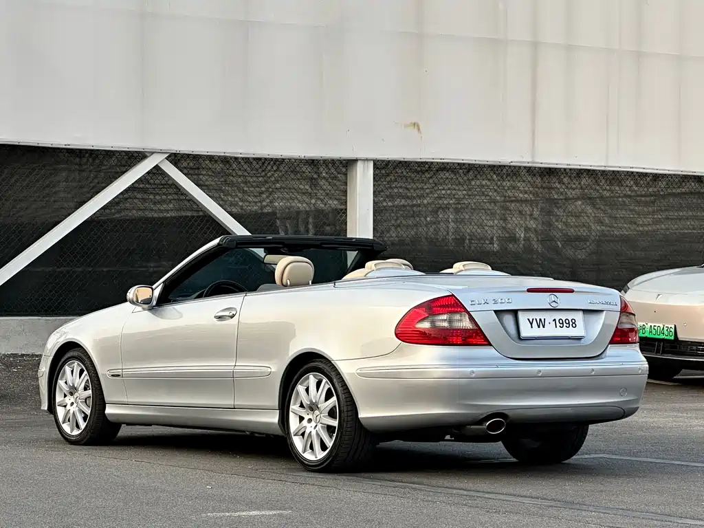Mercedes-Benz CLK-Class — миниатюра 11