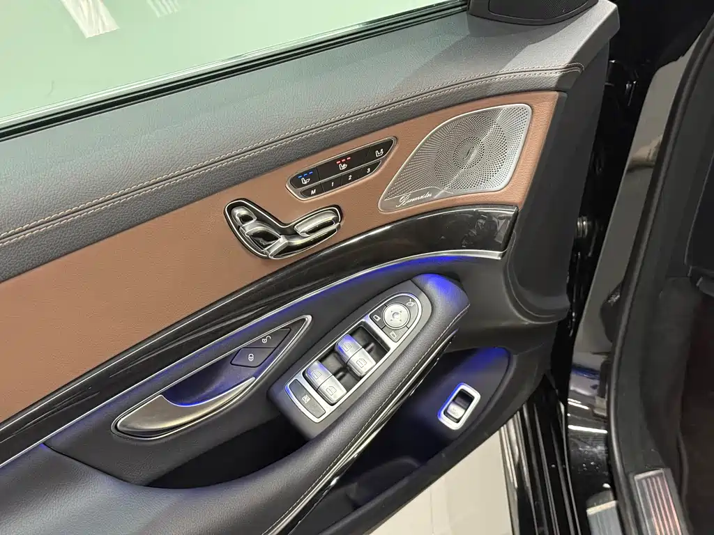 MERCEDES-BENZ S CLASS