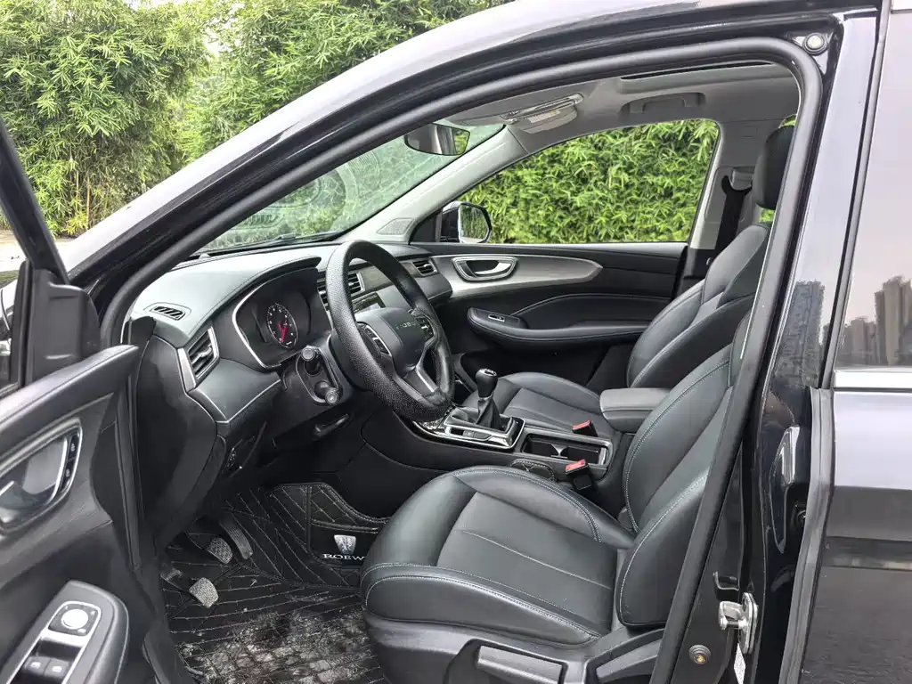 Roewe RX5 — миниатюра 4