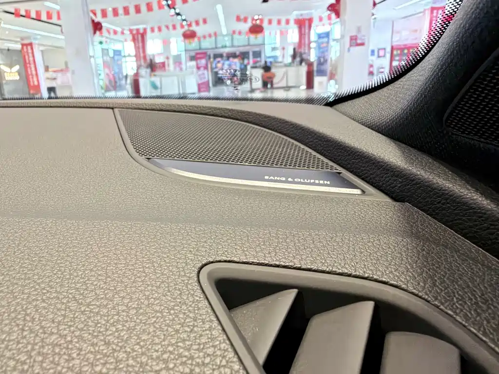 Audi S4 — миниатюра 17