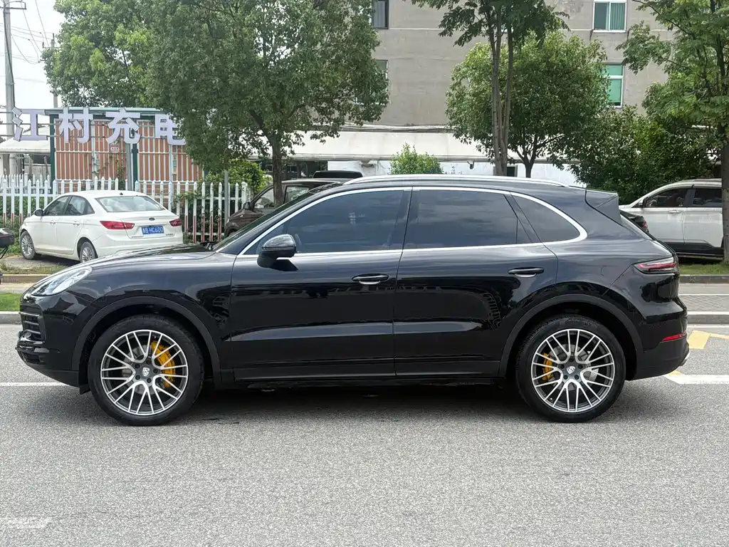 Porsche Cayenne 2019 Cayenne 3.0T