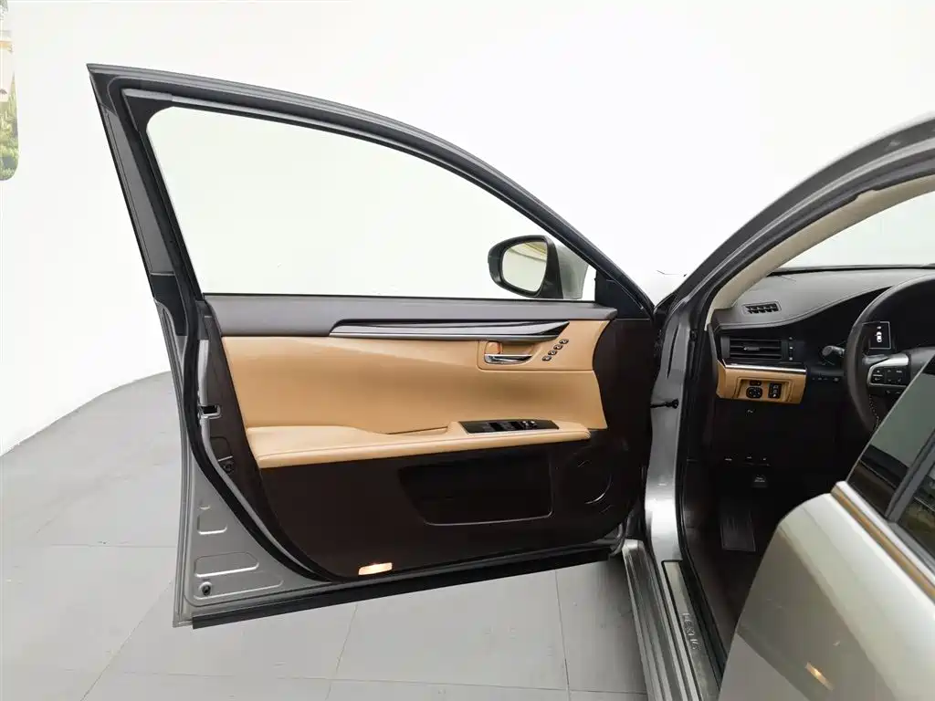 Lexus ES 2015 250 Elegant