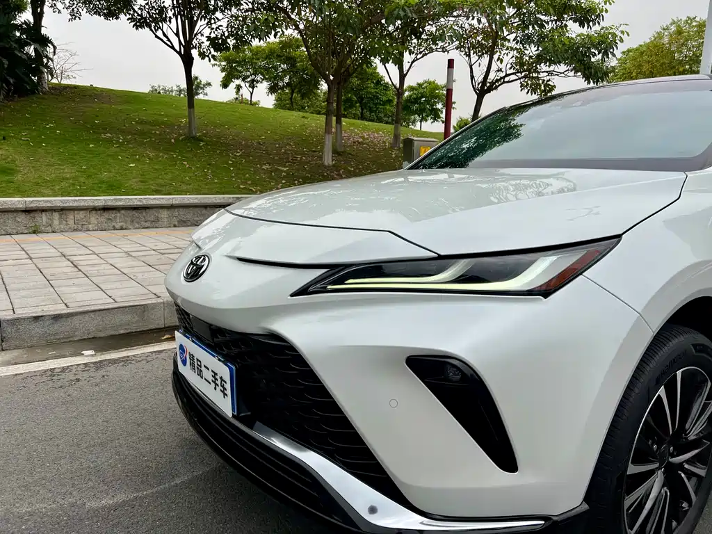 Toyota Venza 2022 2.0L CVT Luxury