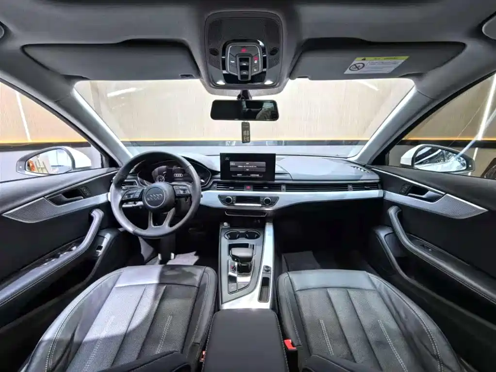 Audi A4L 2020 40 TFSI Fashion