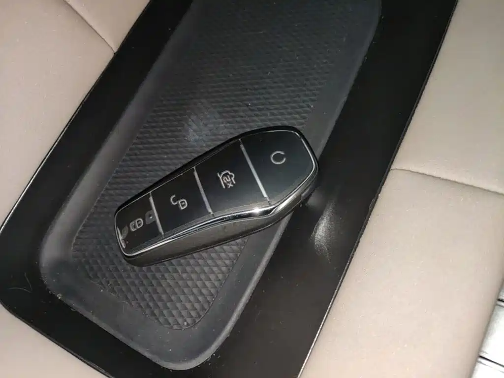 BYD Dolphin — миниатюра 9