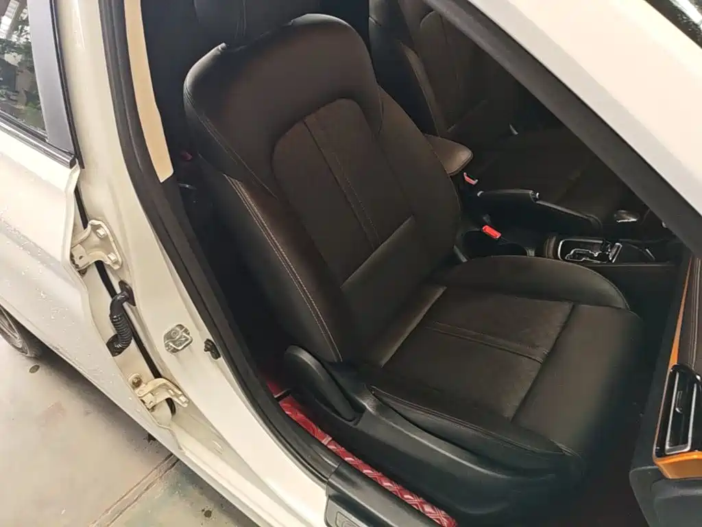 Changan Eado DT — миниатюра 25