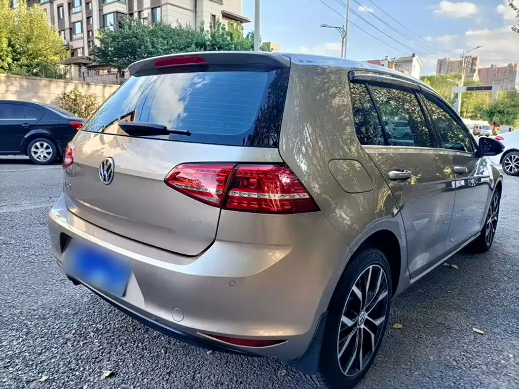 Volkswagen Golf — миниатюра 15