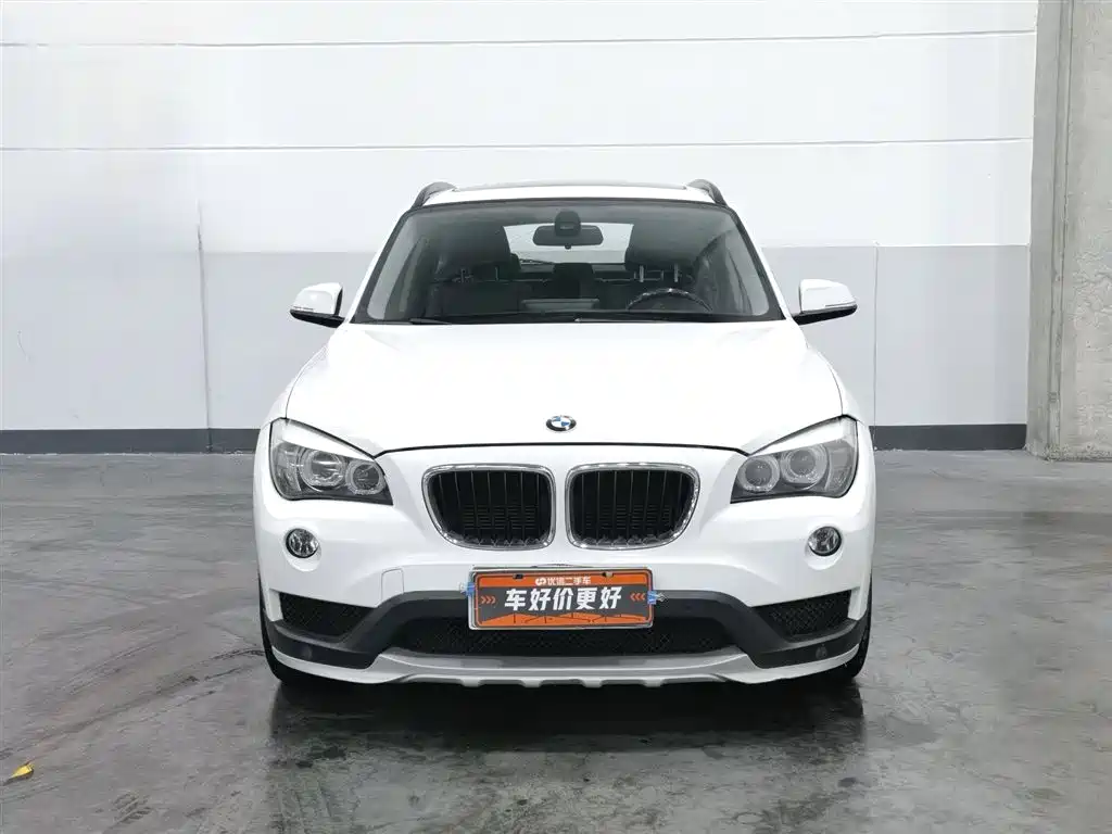 BMW X1 2015 sDrive18i Fashion