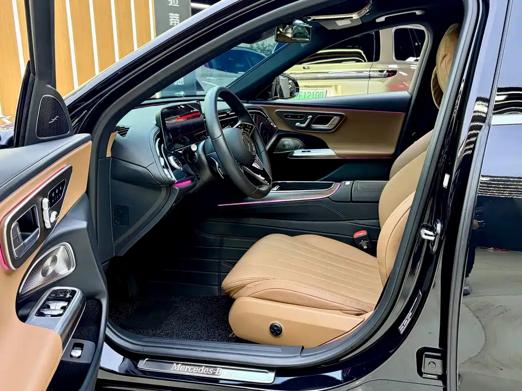 Mercedes-Benz E-Class E 2025 E 300 L Luxury