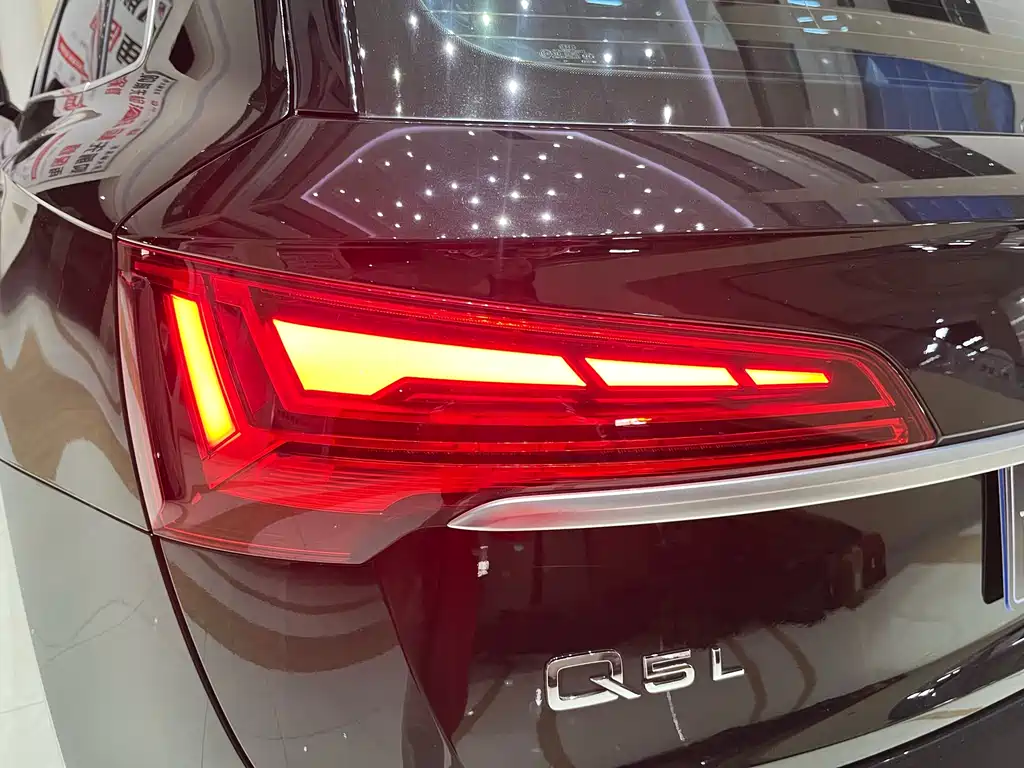 Audi Q5L 2024 40 TFSI Fashion