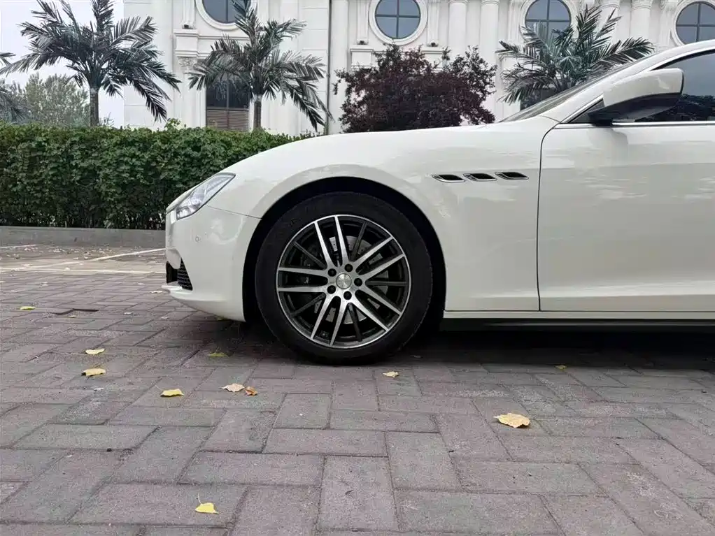 Maserati Ghibli 2014 3.0T Standard