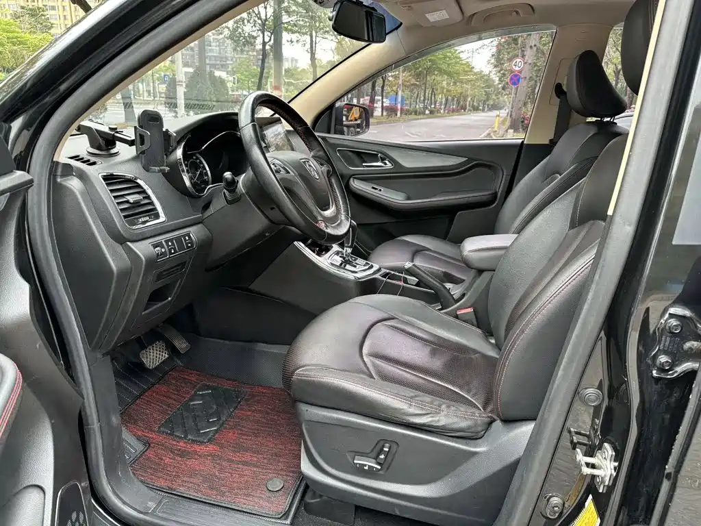 Baojun 560 — миниатюра 4