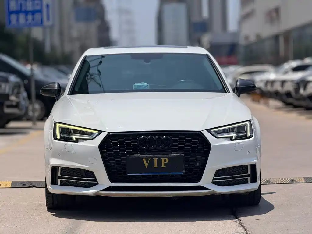 Audi A4L 2018 30 40 TFSI Fashion