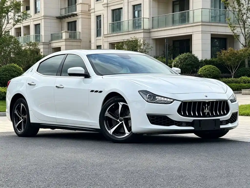 Maserati Ghibli — миниатюра 3