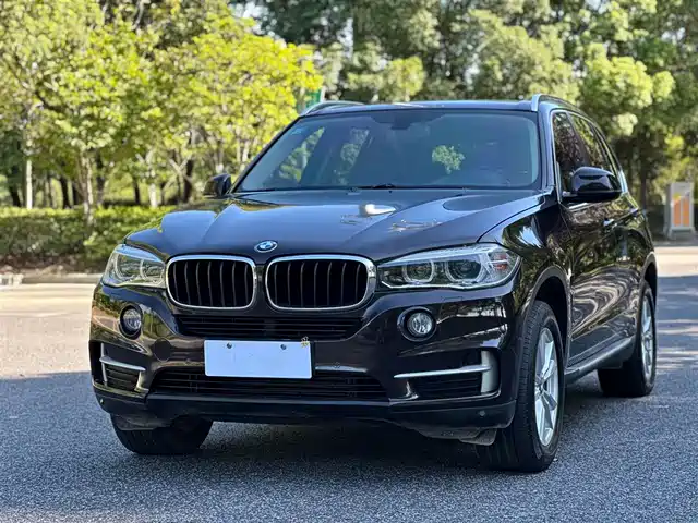 BMW X5 (imported) xDrive35i Leading