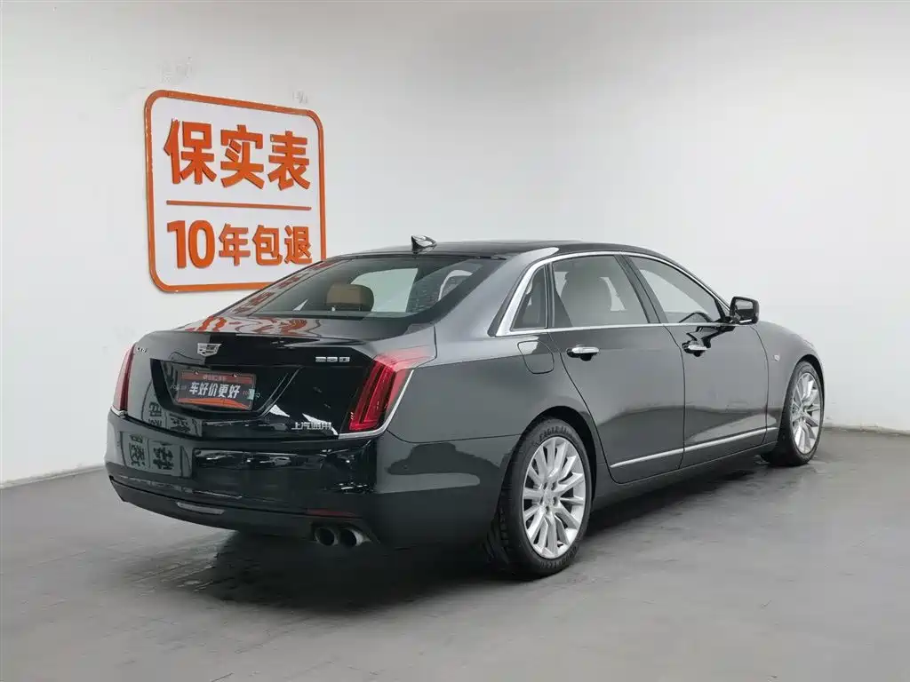 CADILLAC CT6