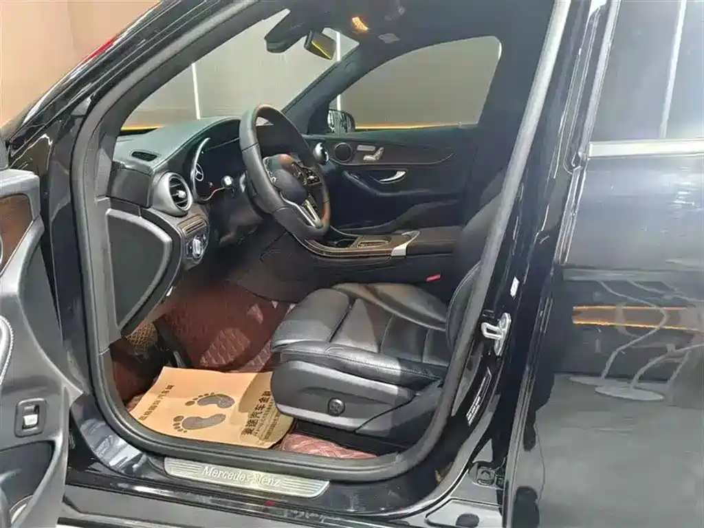 Mercedes-Benz GLC 2019 GLC 260 4MATIC