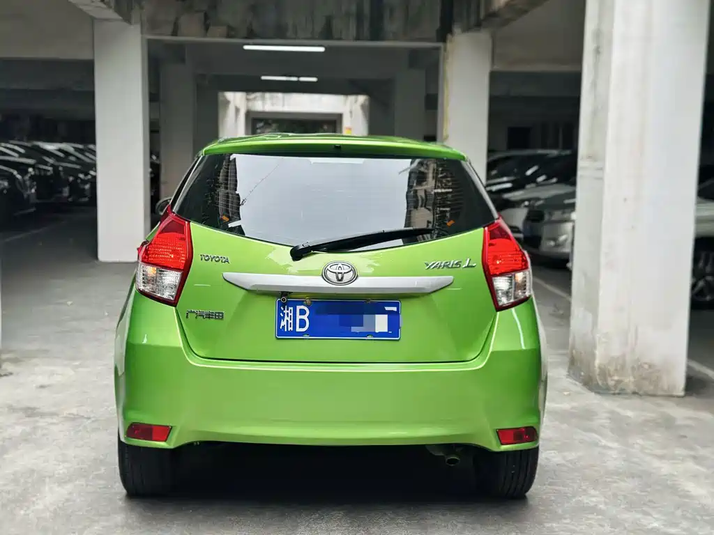 Toyota Yaris L — миниатюра 8