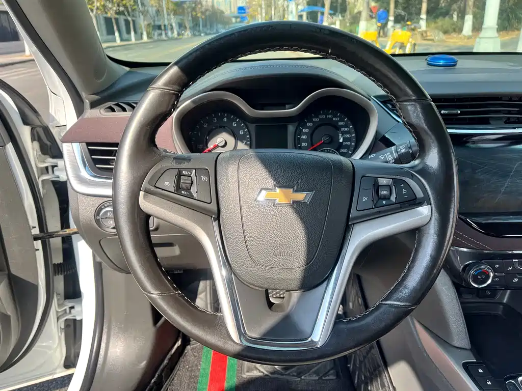 CHEVROLET MAI RUIBAO