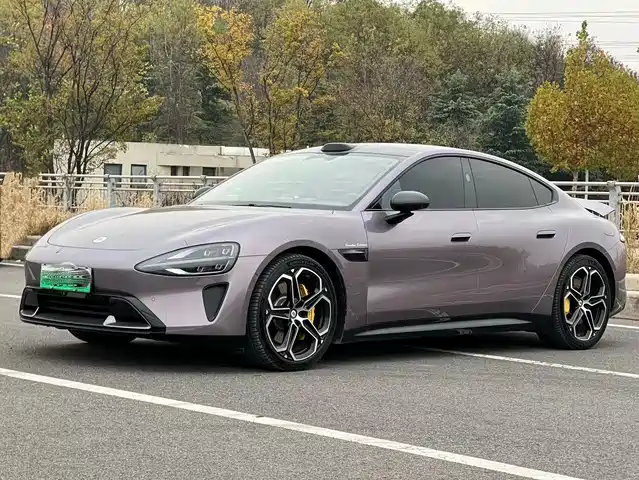 XIAOMI CAR XIAOMI SU7 2025