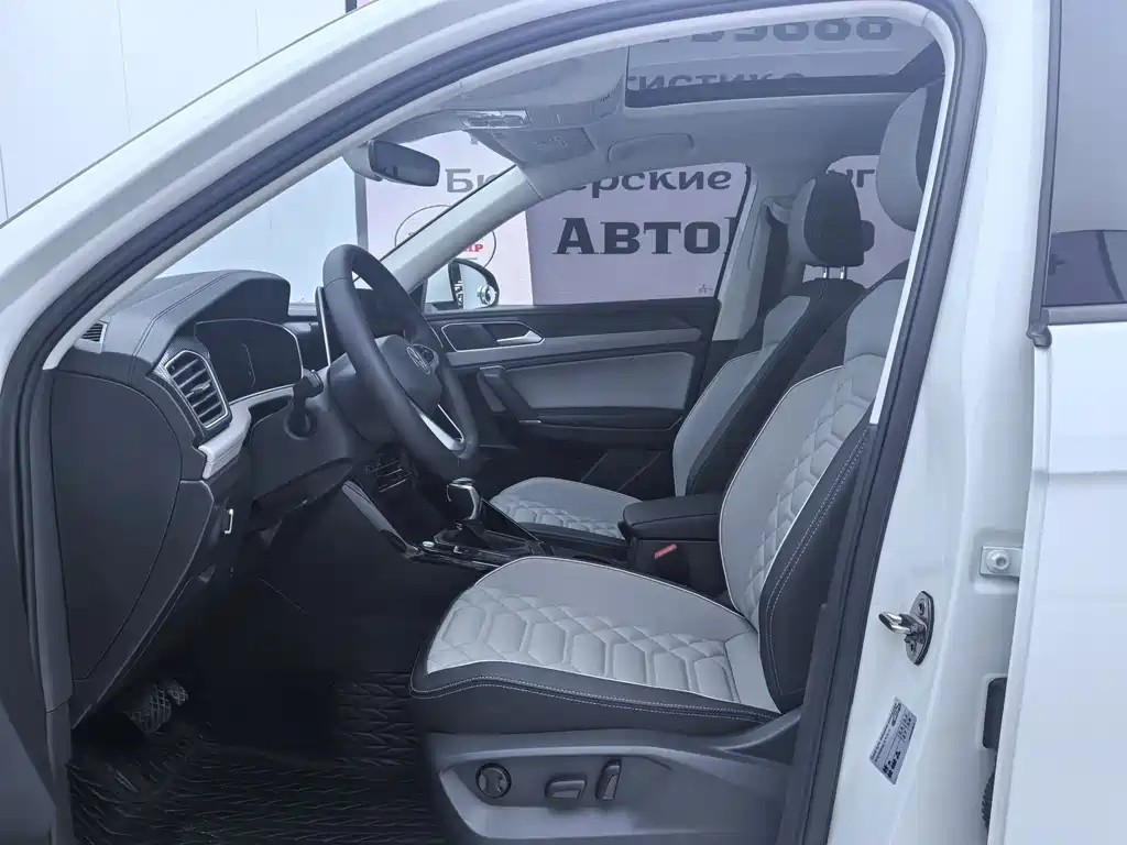 Volkswagen Tayron 2023 280TSI Luxury Plus