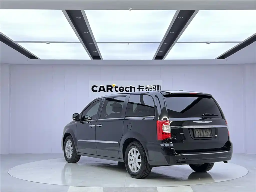 Chrysler Grand Voyager 2014 3.6L Comfort