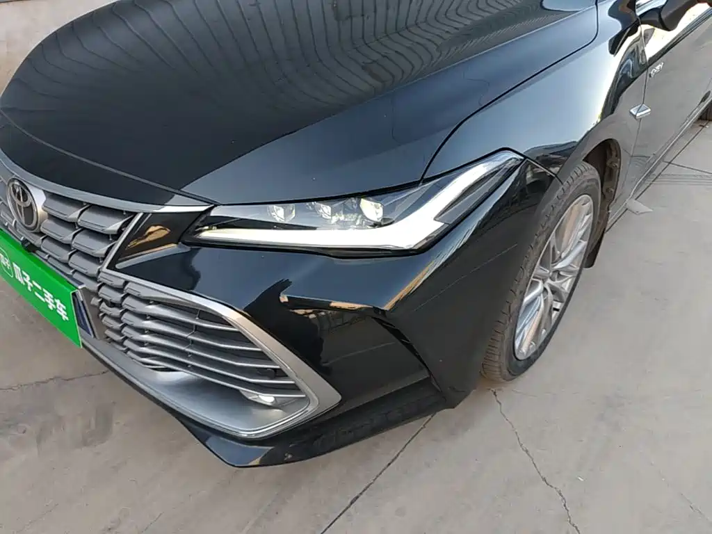 Toyota Avalon — миниатюра 18