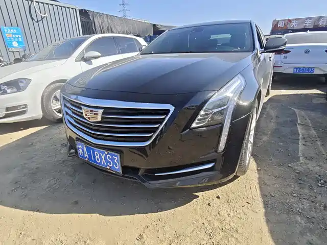 CADILLAC CT6 2018