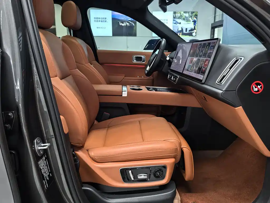 Li Auto Li L8 — миниатюра 6