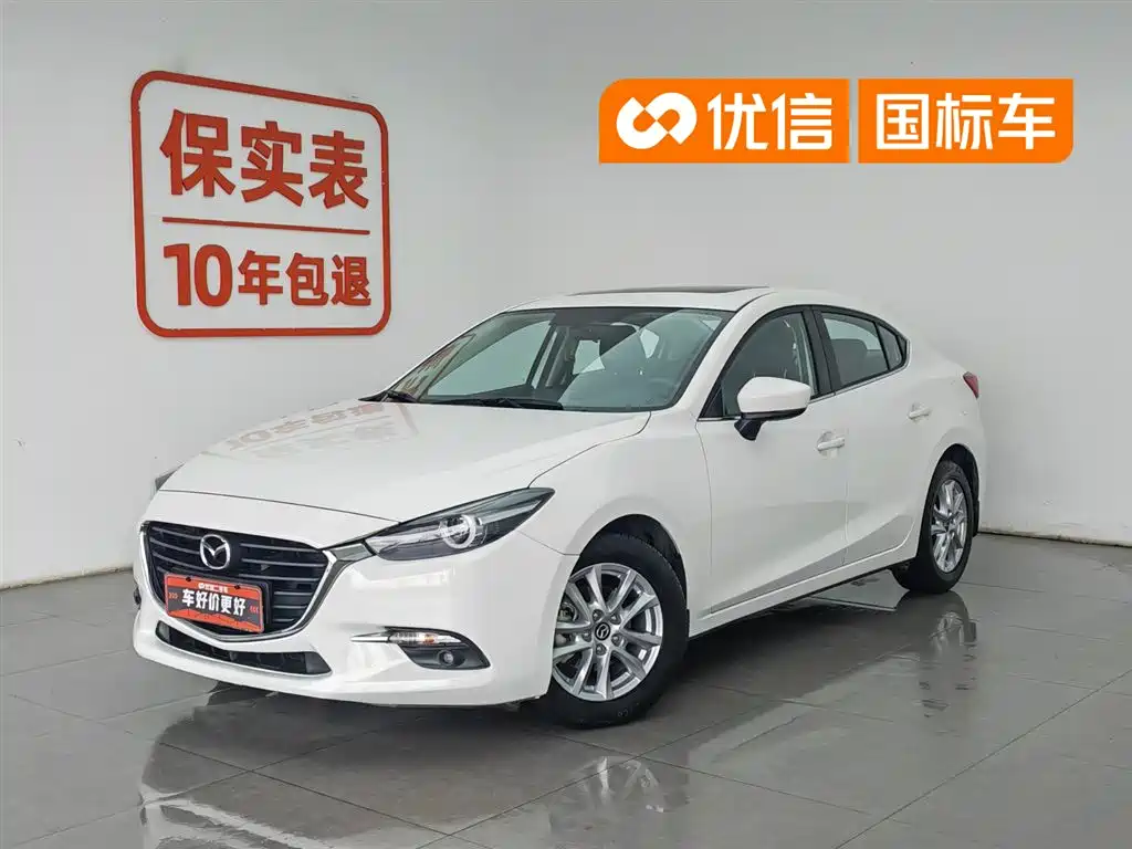Mazda Mazda3 3 2017 1.5L AT Luxury V