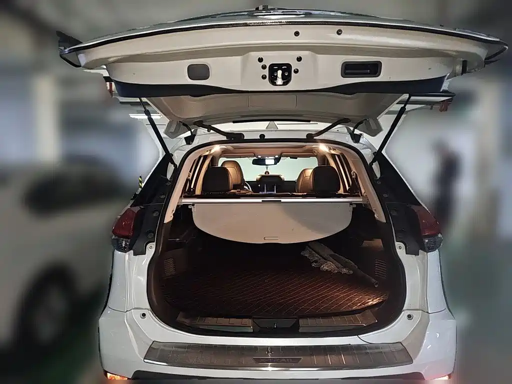 Nissan X-Trail — миниатюра 20