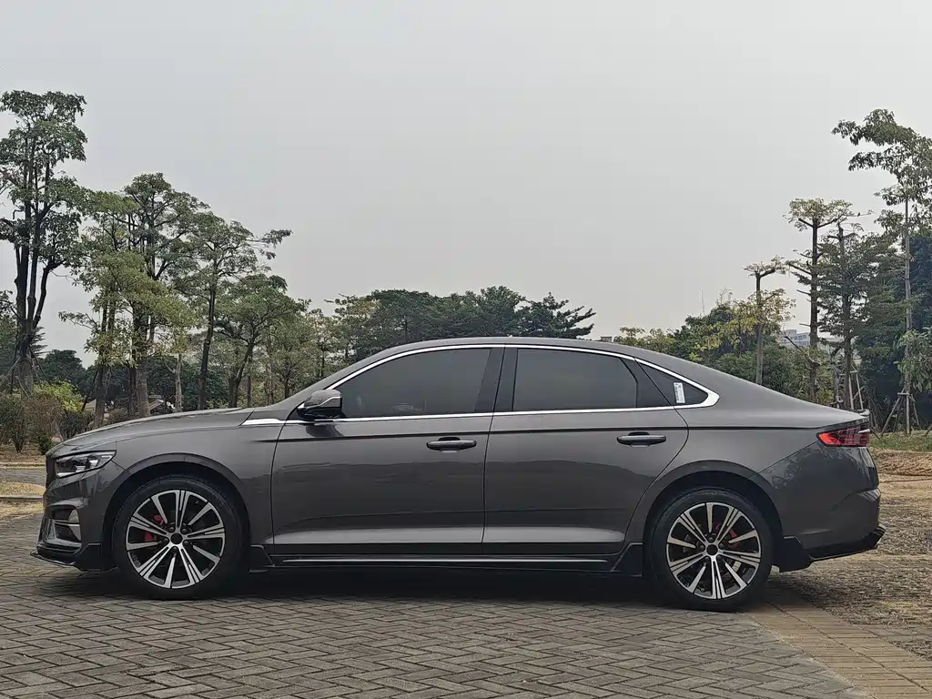 GEELY AUTOMOBILE XINGRUI