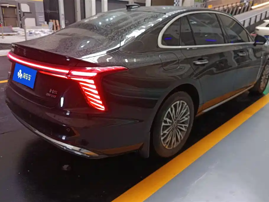 Hongqi H5 2025 1.5T DCT